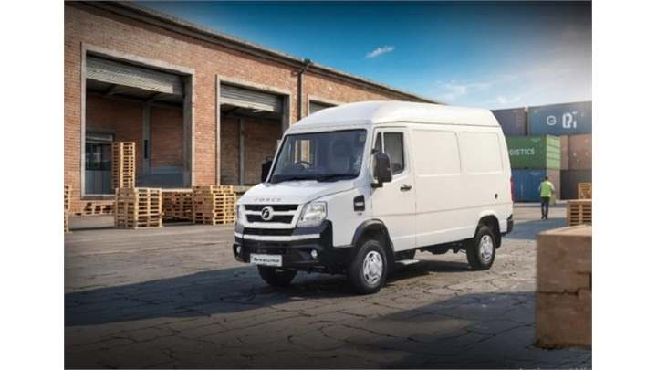 Force Traveller N Delivery Van AC 3050 Small Vehicles